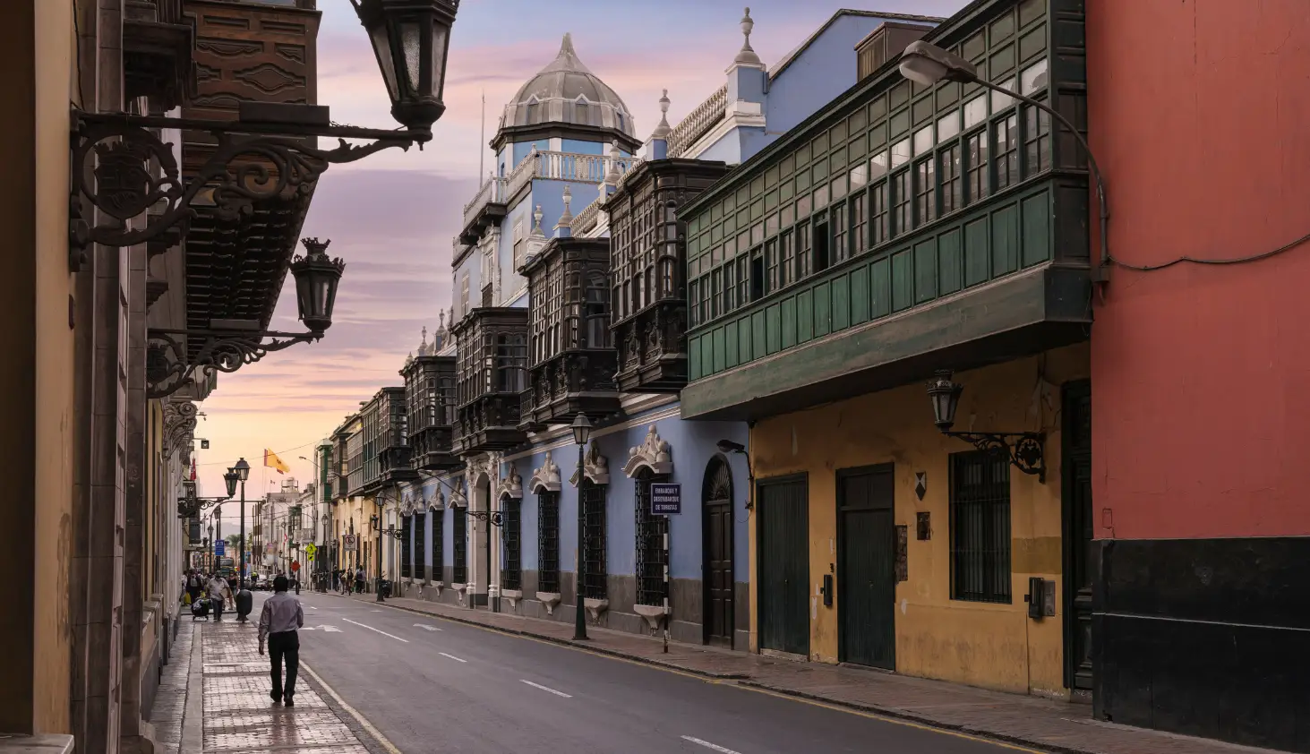places worth visiting while in lima peru 2
